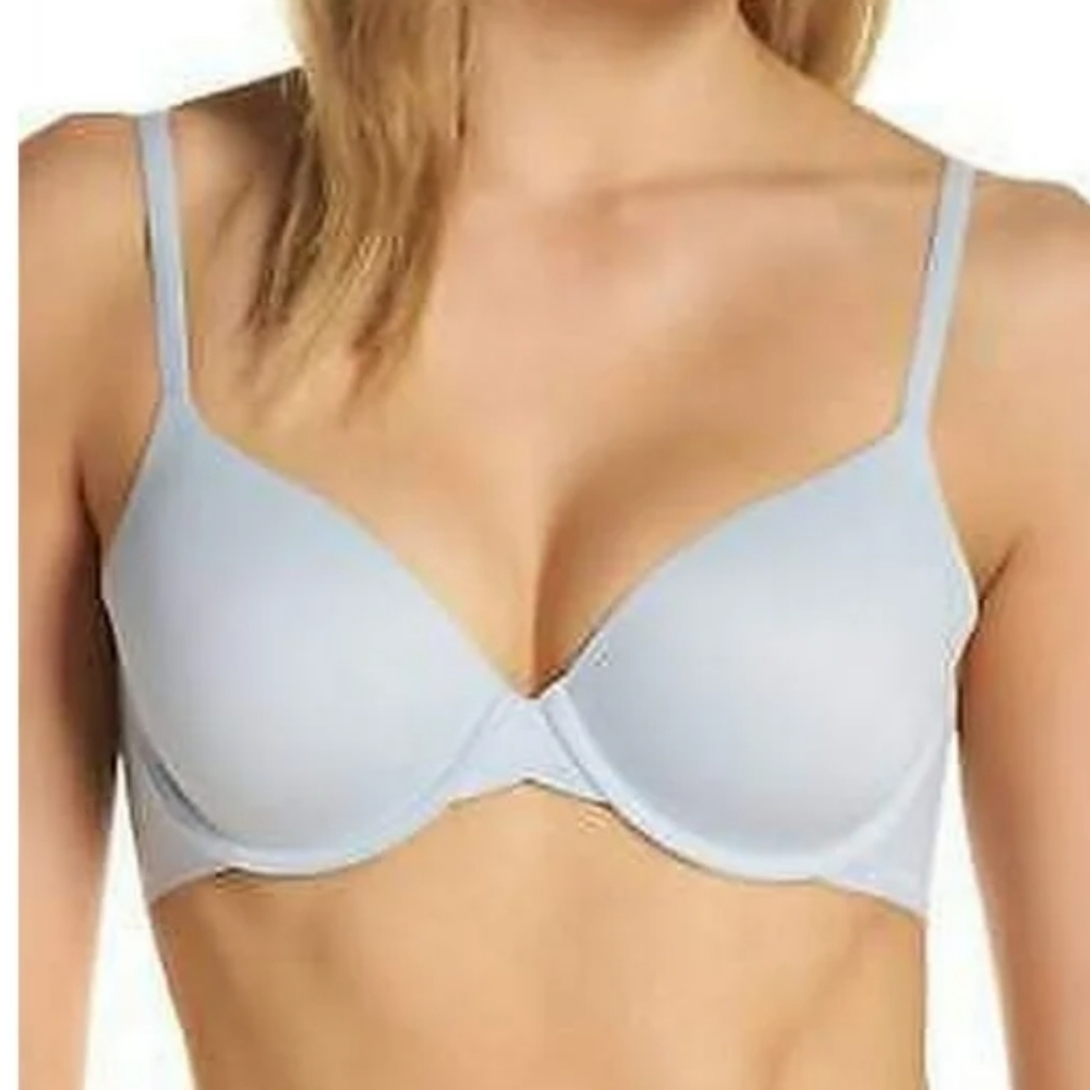 New Calvin Klein F3837 Perfect Fit Modern T shirt Bra. 38B  Baby Blue